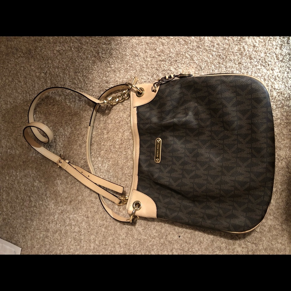 Michael Kors Crossbody
